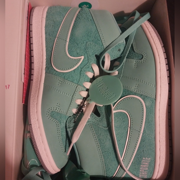 Nike Other - Jordan Airship ×Corporate Got EM